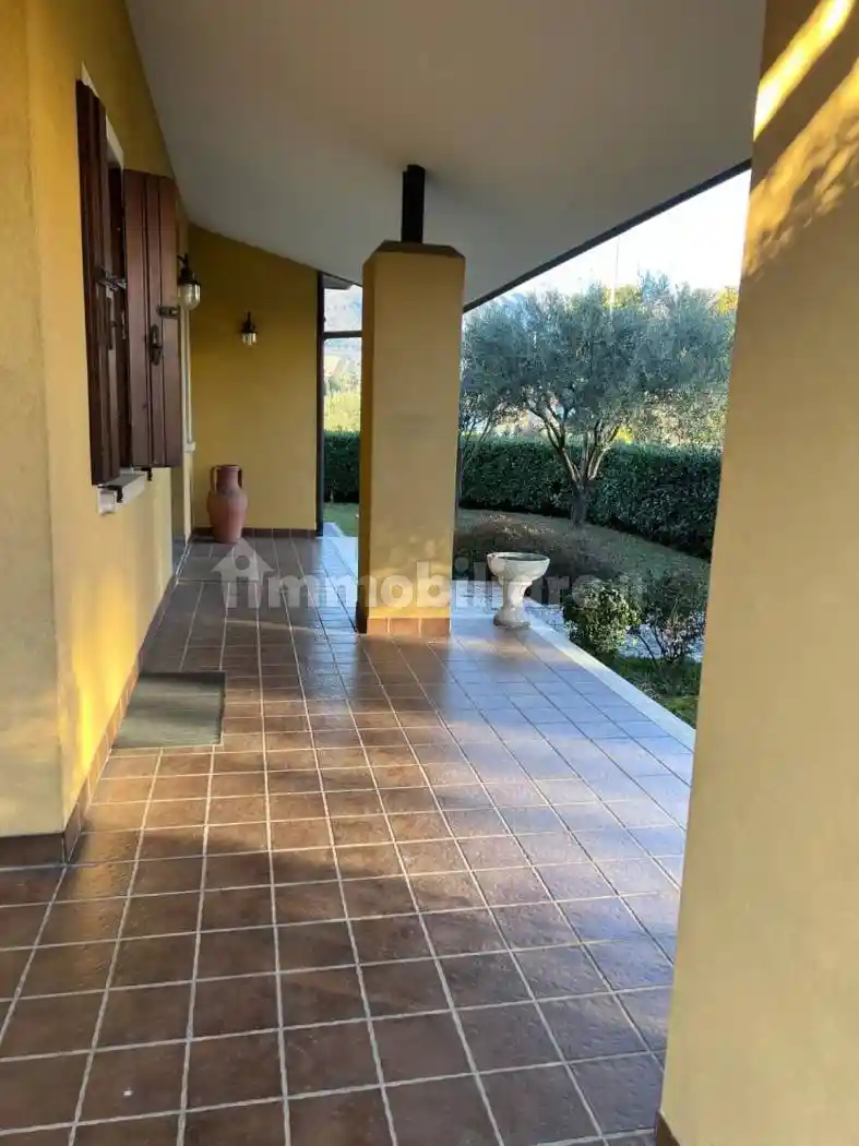 Villa unifamiliare, buono stato, 265 m², Centro, Bassano del Grappa - foto 4