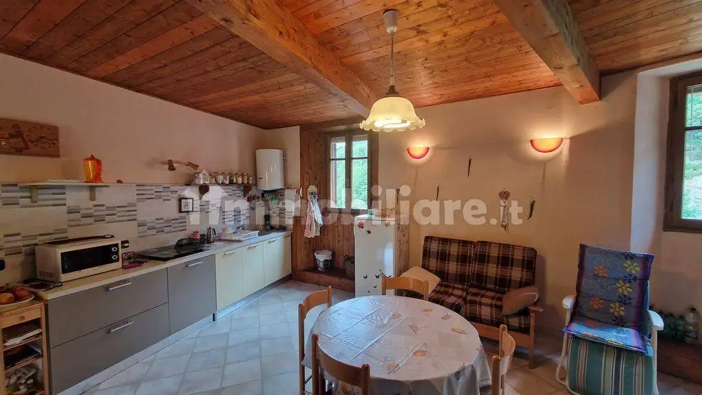 Casa indipendente in vendita a Armeno