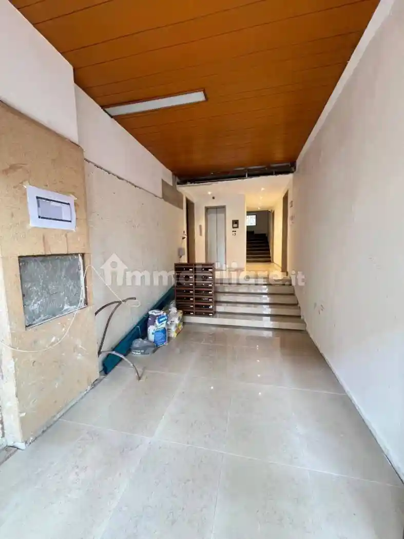 Bilocale piazza Luigi di Savoia Duca degli Abruzzi 41/a, Umbertina - Madonnella, Bari - foto 2