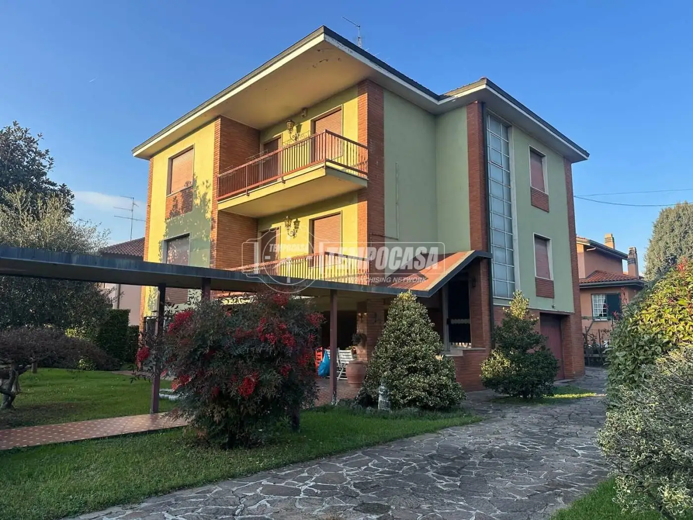 Villa in vendita a Mozzo