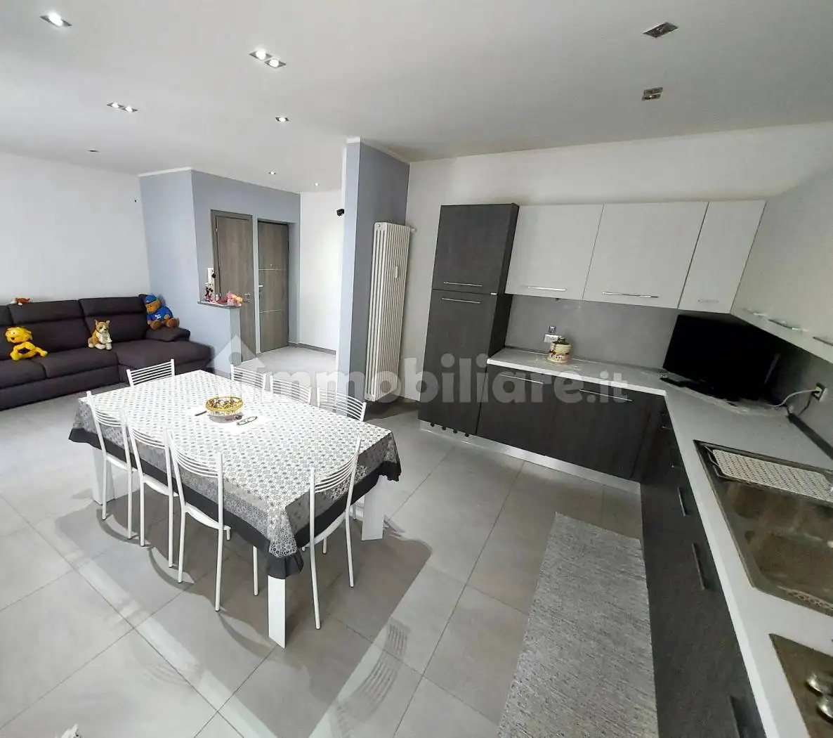 Appartamento via Buthier 15, Centro, Aosta - foto 3