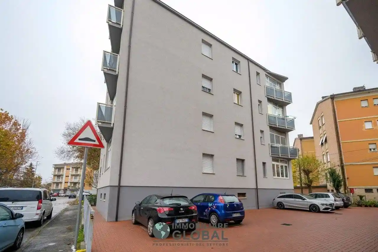 Trilocale via Bertoni 43, Sacca - Stazione, Modena - foto 2