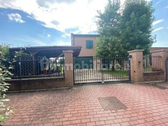 Villa in asta a Sala Bolognese