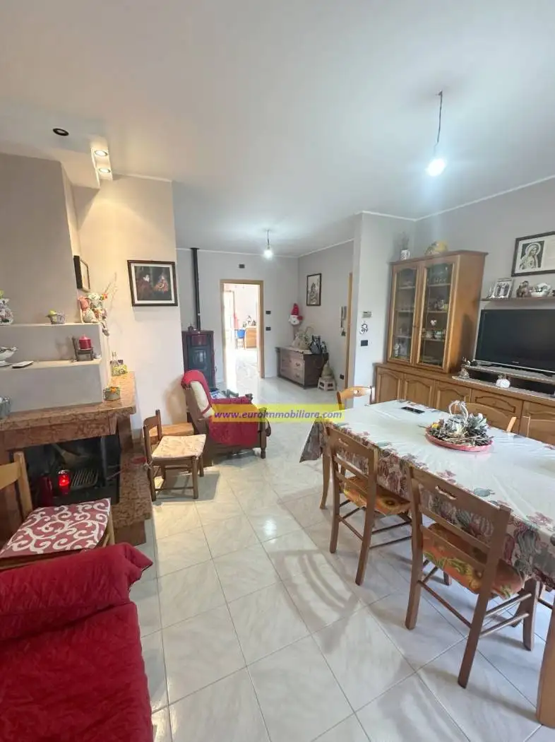 Villa unifamiliare via Borgo Nuovo 81, Casoli, Atri - foto 4