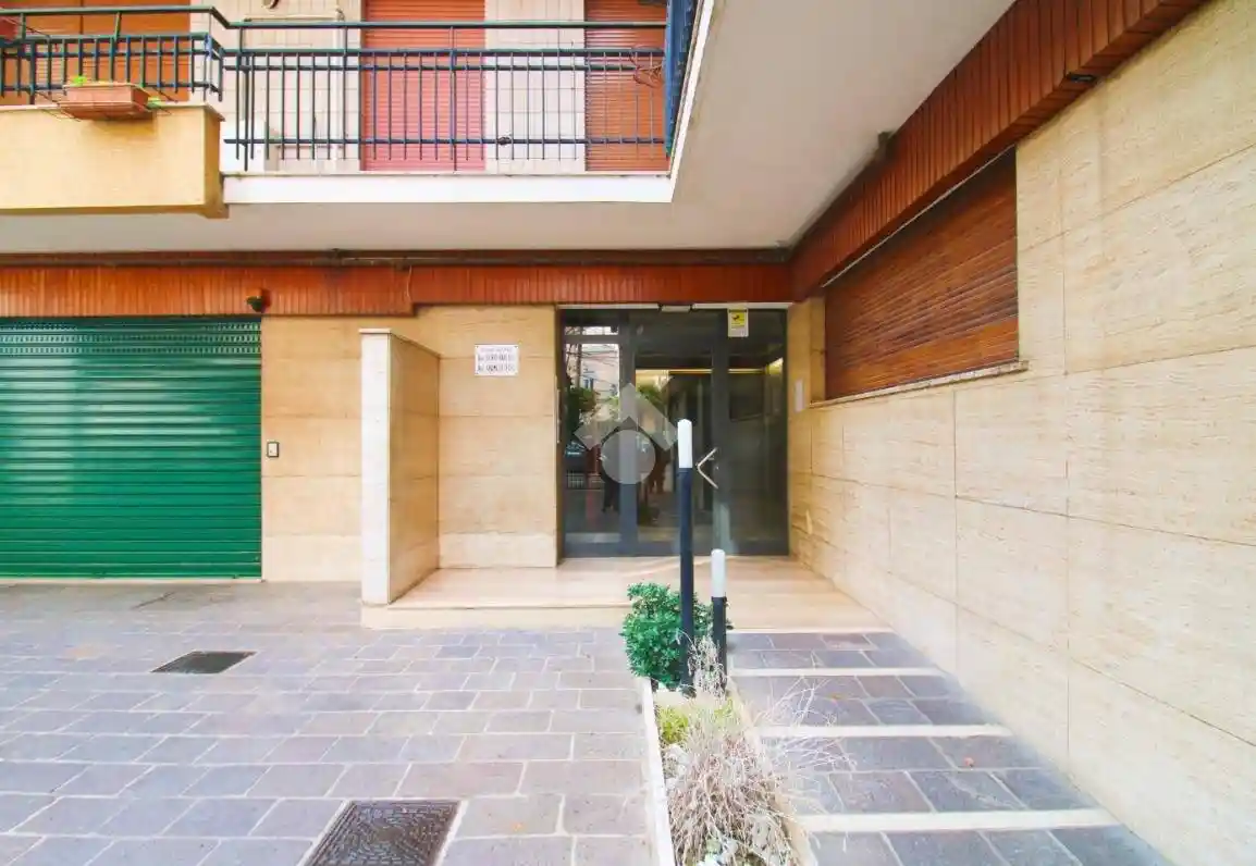 Quadrilocale viale Regina Elena 219, Lungomare - Strada Parco, Pescara - foto 2