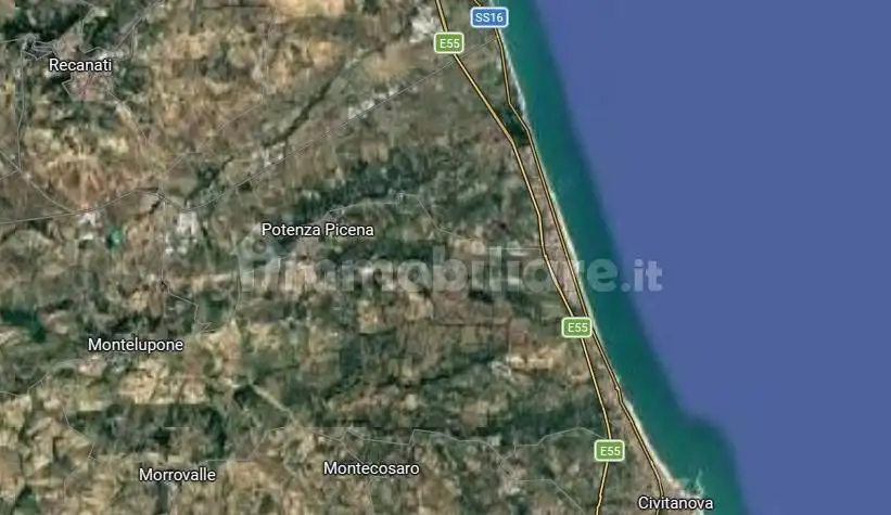 Casa indipendente in asta a Potenza Picena