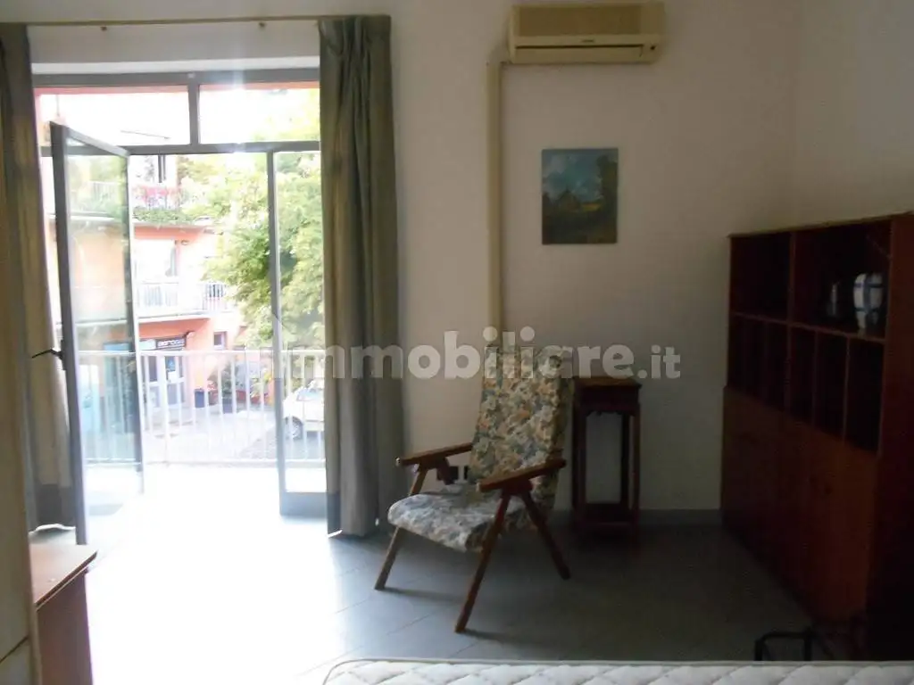 Monolocale via Giuseppe Mazzini, Centro Storico, Piacenza - foto 3