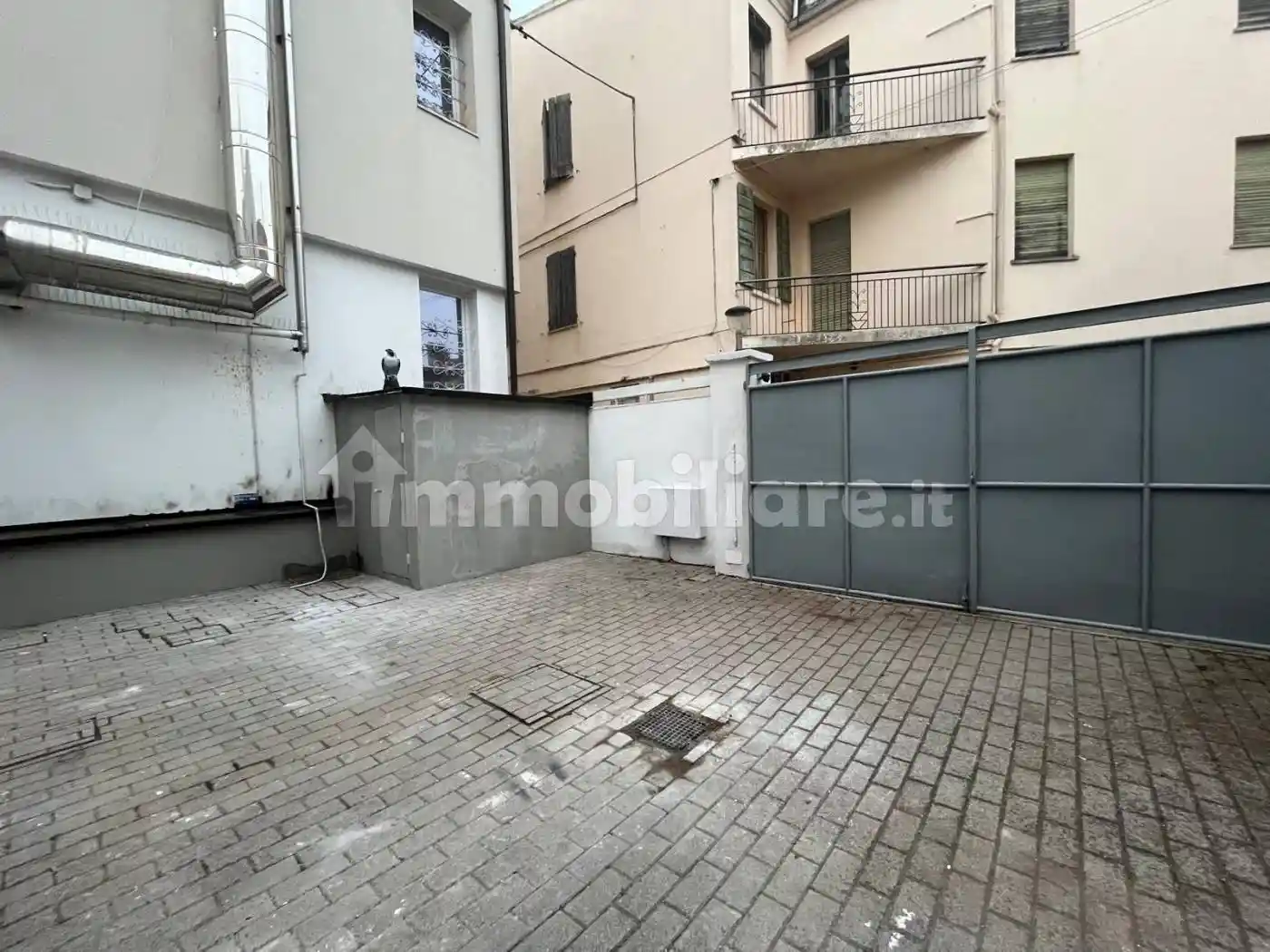 Bilocale piazza Garibaldi 65, Centro, Bondeno - foto 2