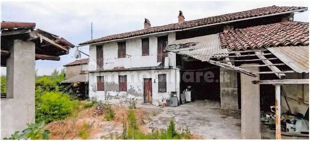 Casa indipendente in vendita a Palestro