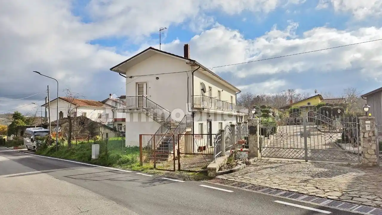 Casa indipendente - foto 2