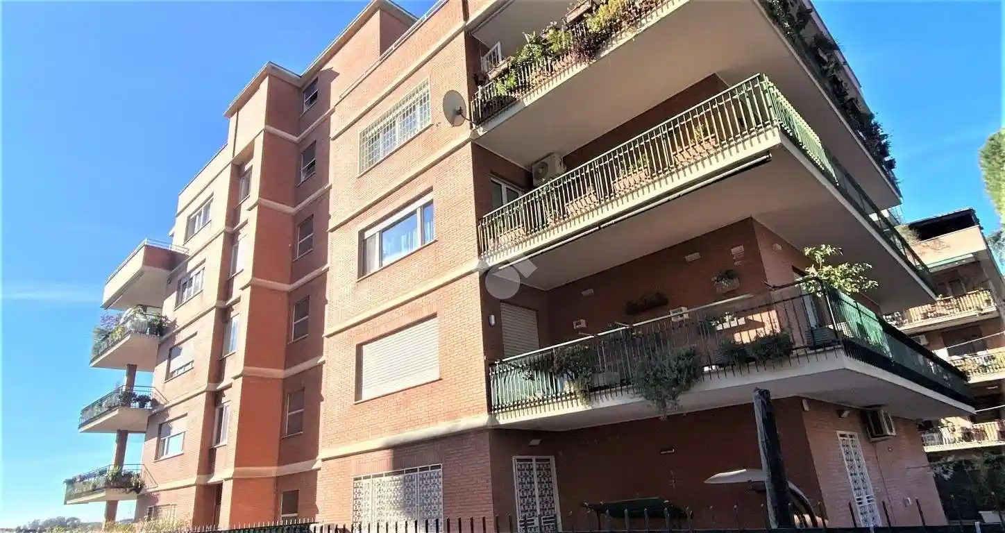 Trilocale via monte grappa 40, Colleverde, Guidonia Montecelio - foto 3