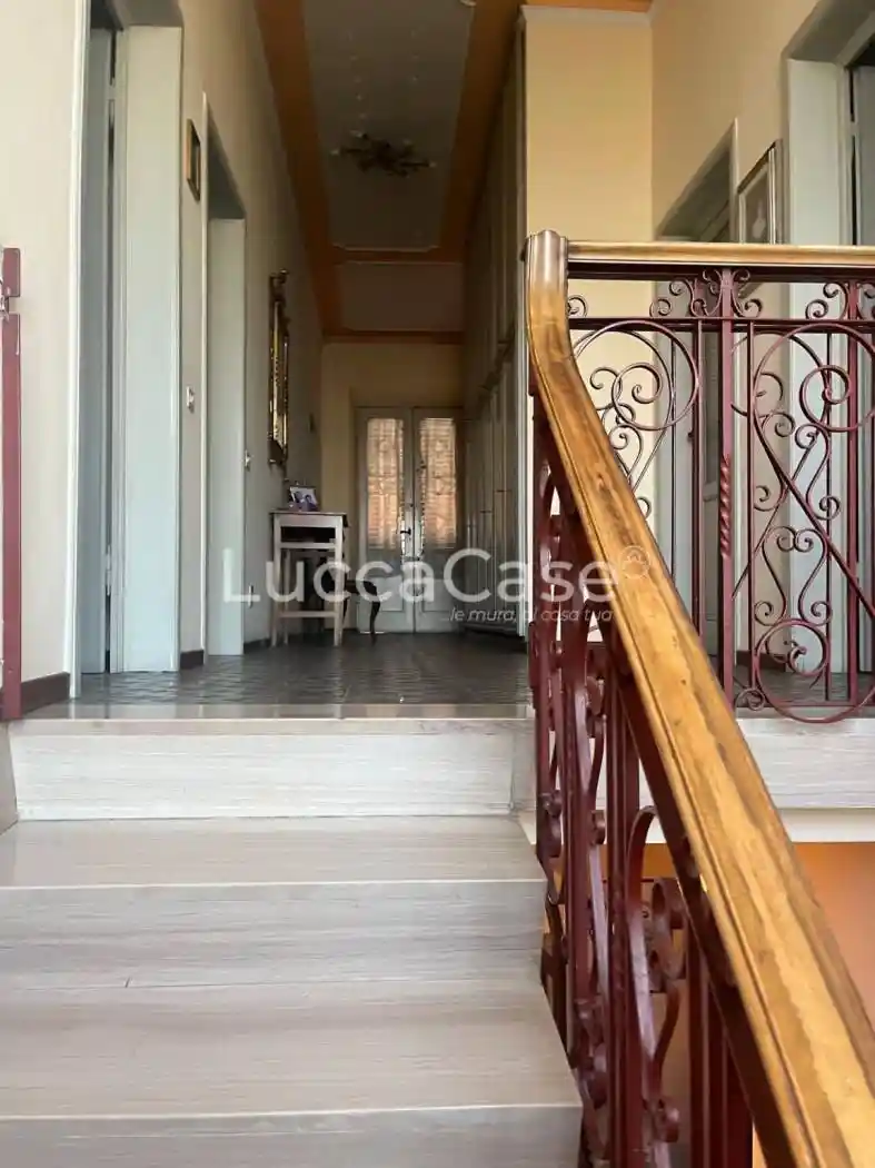 Villa unifamiliare, buono stato, 360 m², Piazza Anfiteatro - Torre Guinigi, Lucca - foto 5