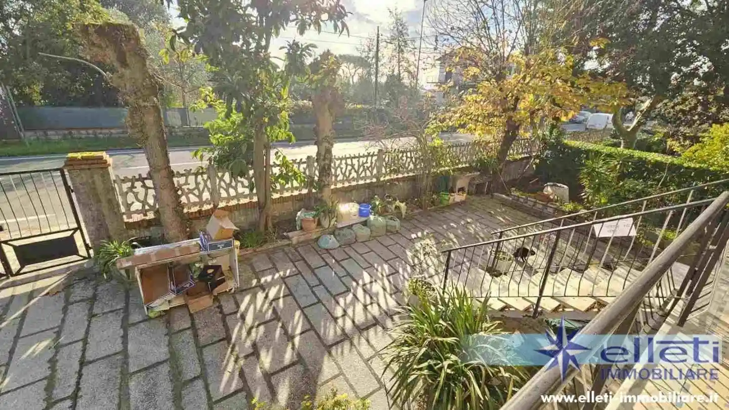 Villa unifamiliare, da ristrutturare, 220 m², Marina di Massa Centro, Massa - foto 5