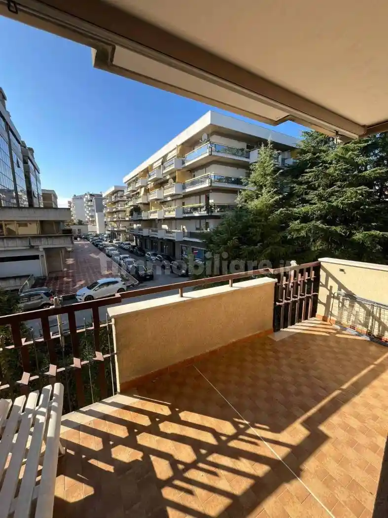 Appartamento via Giangiulio Adamo 46, Centro, Lanciano - foto 2