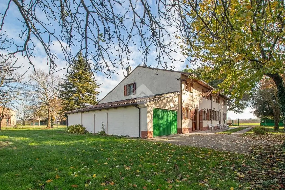 Casa indipendente in vendita a Ravenna