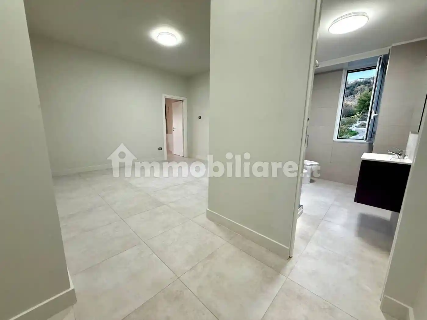 Monolocale ottimo stato, primo piano, Poggioreale, Napoli - foto 5