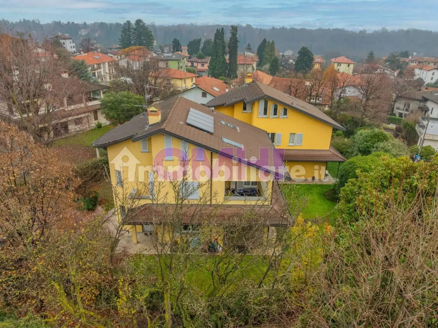 Villa bifamiliare via Giuseppe Mazzini 19, Cadorago Caslino Al Piano, Cadorago - foto 3