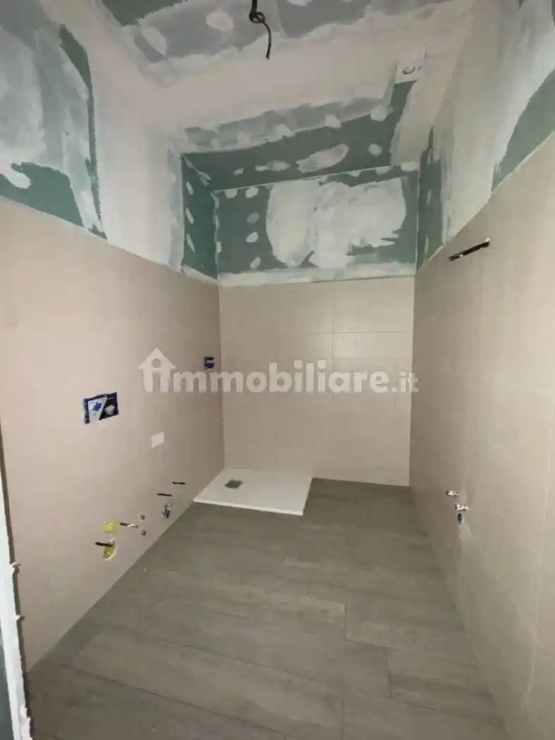 Bilocale via Michelangelo Buonarroti 4, Vercelli - Wagner, Milano - foto 5