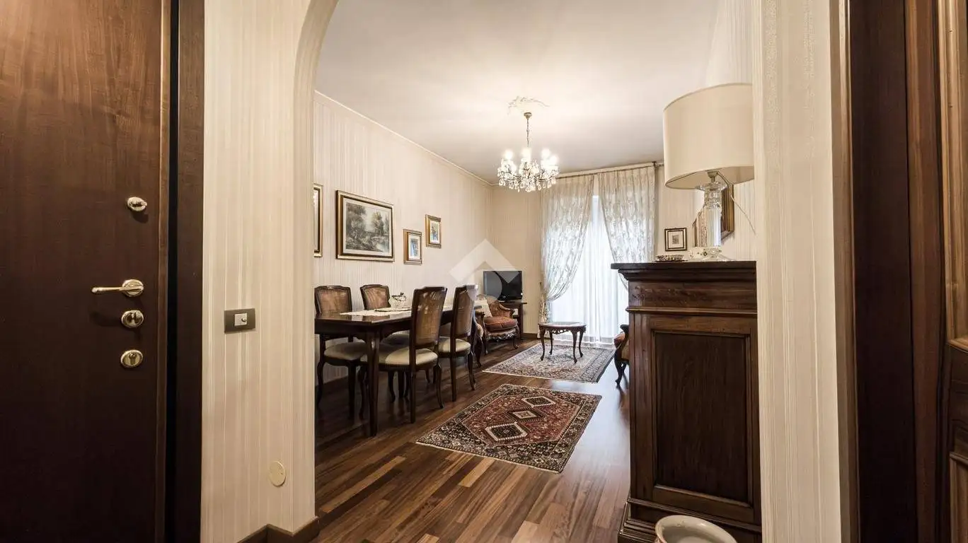 Trilocale via della Libertà 53, Centro, San Donato Milanese - foto 3