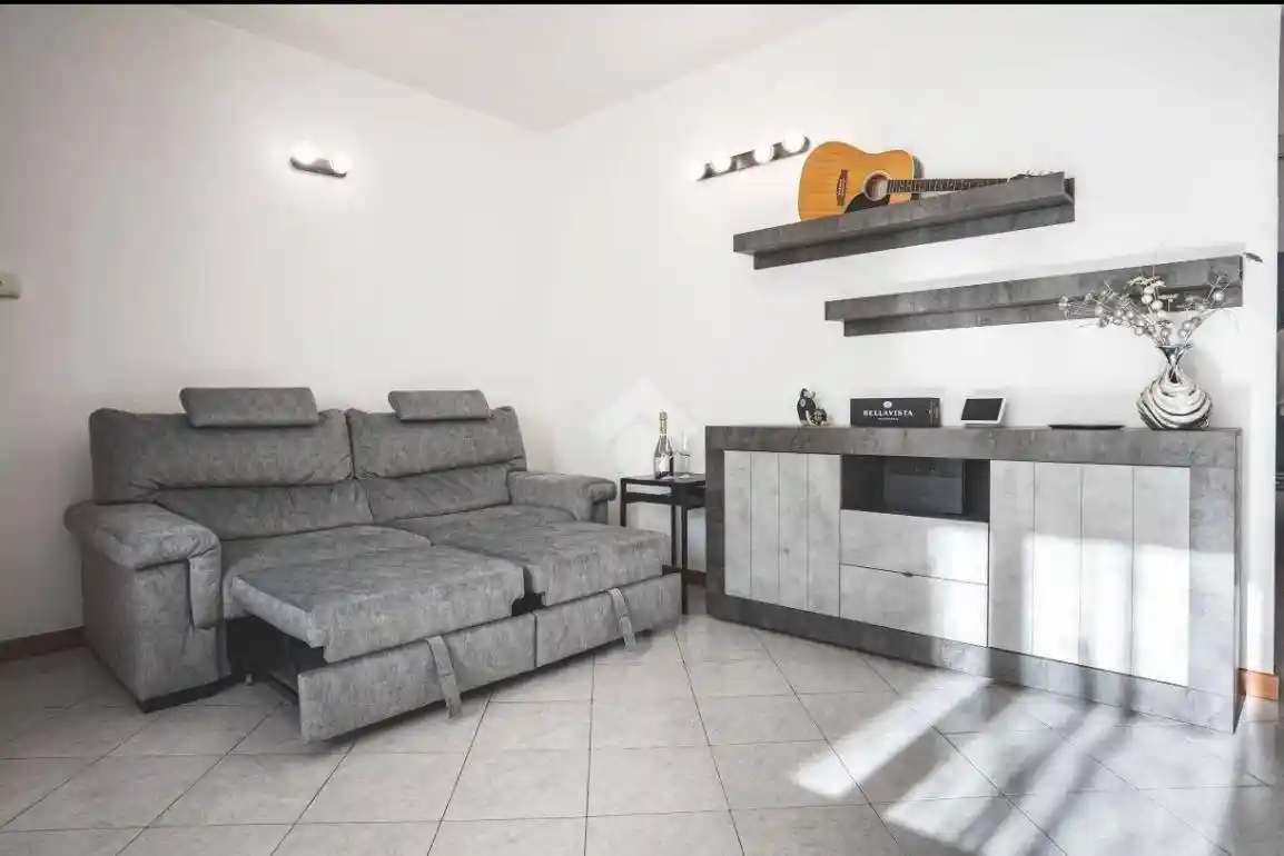 Bilocale via Varese 72, Volturno, Assisi, San Mauro, Lissone - foto 2