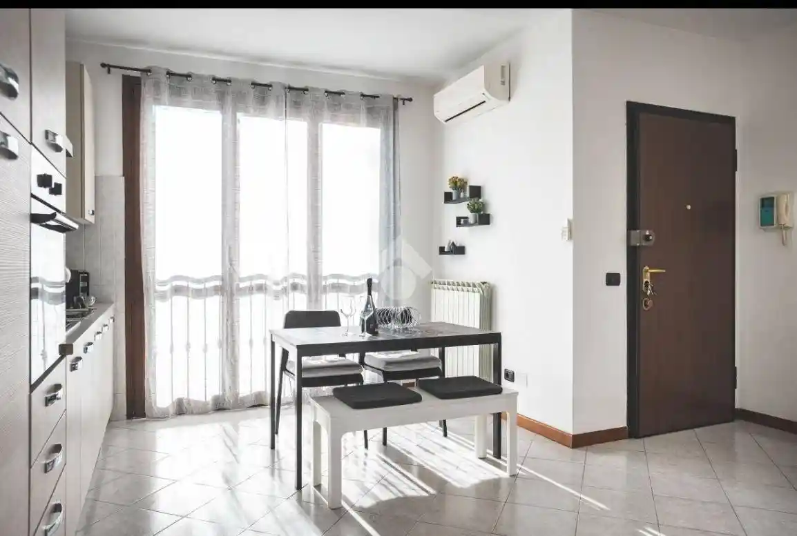 Bilocale via Varese 72, Volturno, Assisi, San Mauro, Lissone - foto 3