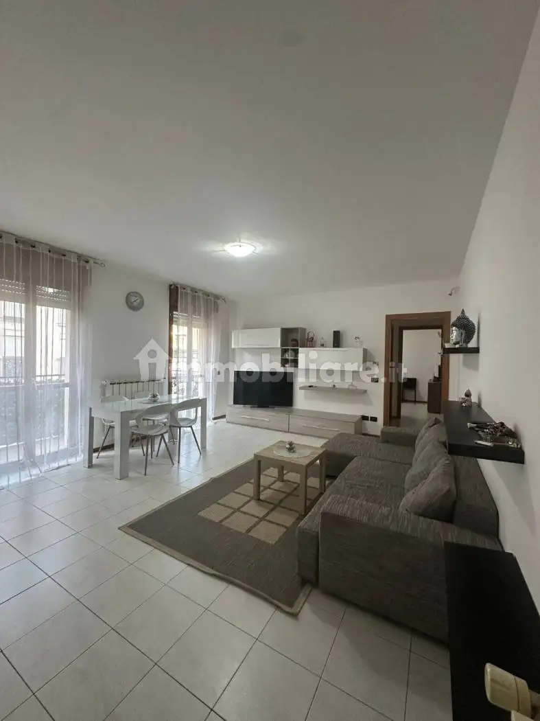 Appartamento in vendita a Cardano al Campo