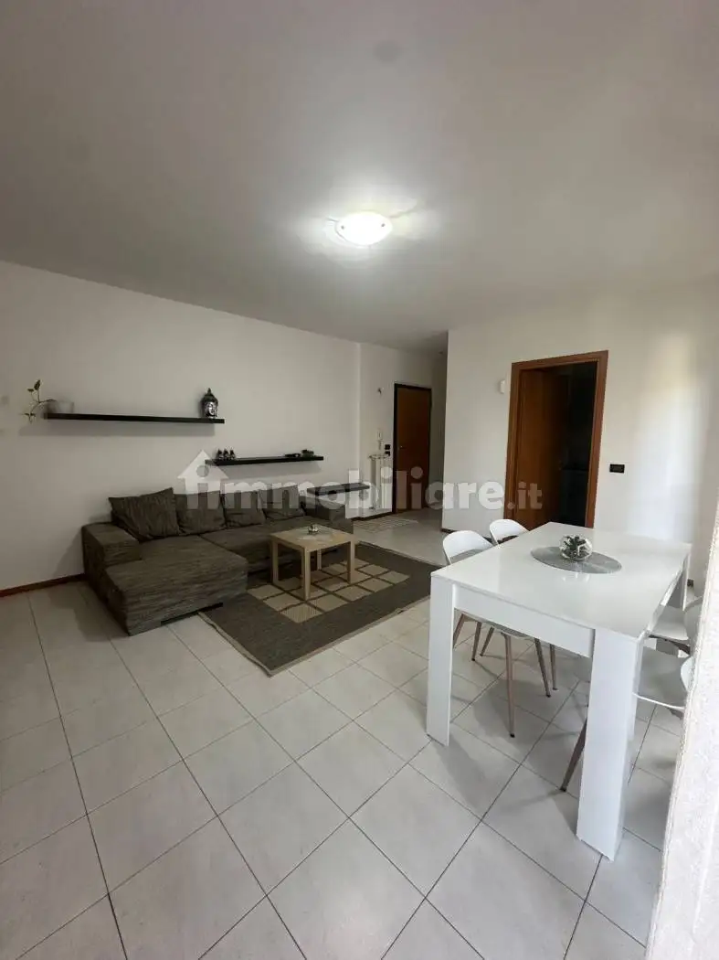 Bilocale via Sandro Pertini 18, Cardano al Campo - foto 3