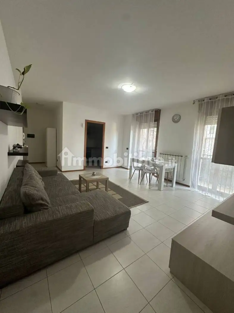 Bilocale via Sandro Pertini 18, Cardano al Campo - foto 4