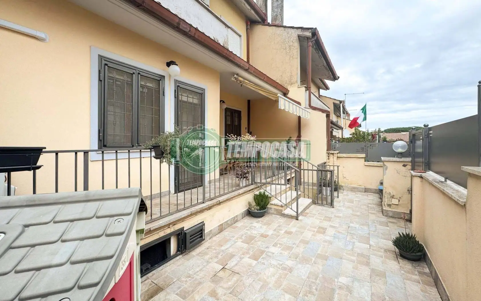 Trilocale via Col.ᶥᶥᵒ Varisco, Centro, Anguillara Sabazia - foto 2