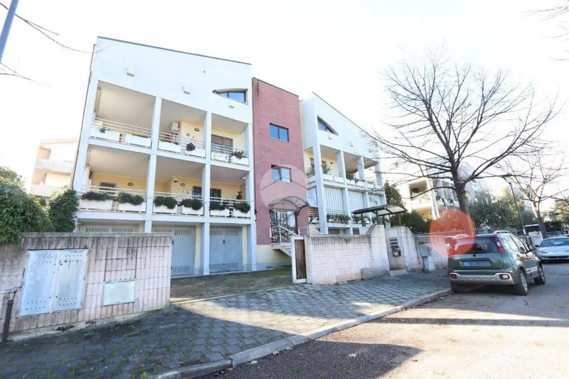 Appartamento in vendita a Pescara
