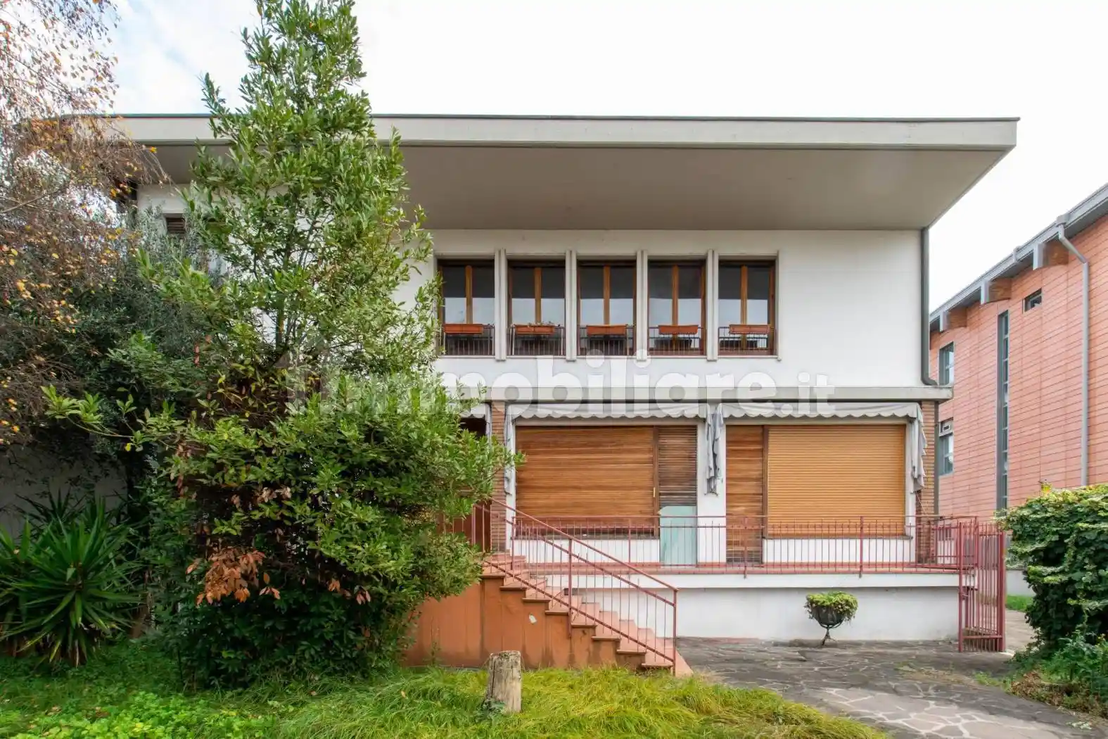 Villa bifamiliare via Basso Acquar 109, Zona Fiera, Verona - foto 2