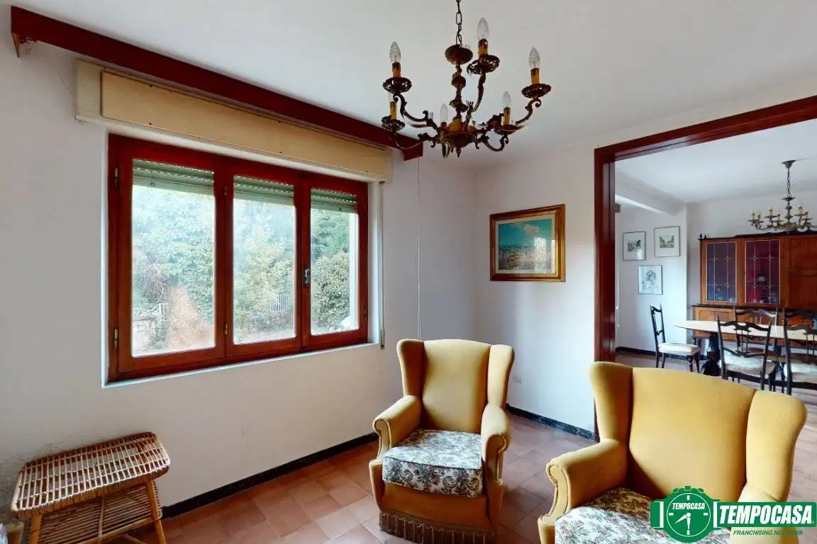 Villa in vendita a Vezzano Ligure