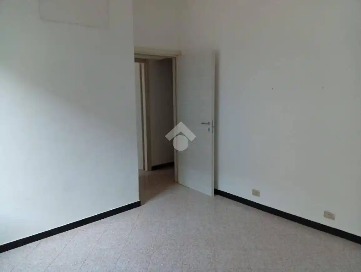 Quadrilocale via Bobbio 21, Staglieno, Genova - foto 4
