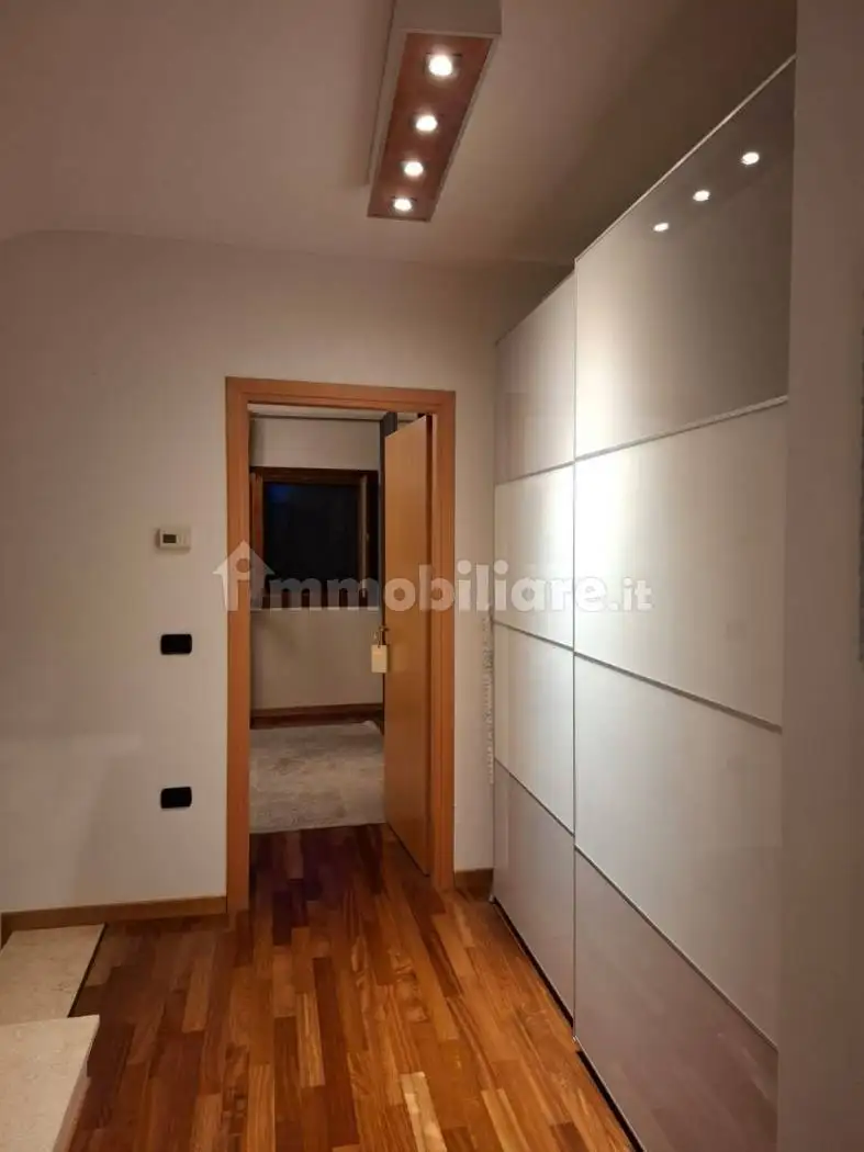 Villa a schiera via dei Granatieri, Centro, Due Carrare - foto 4