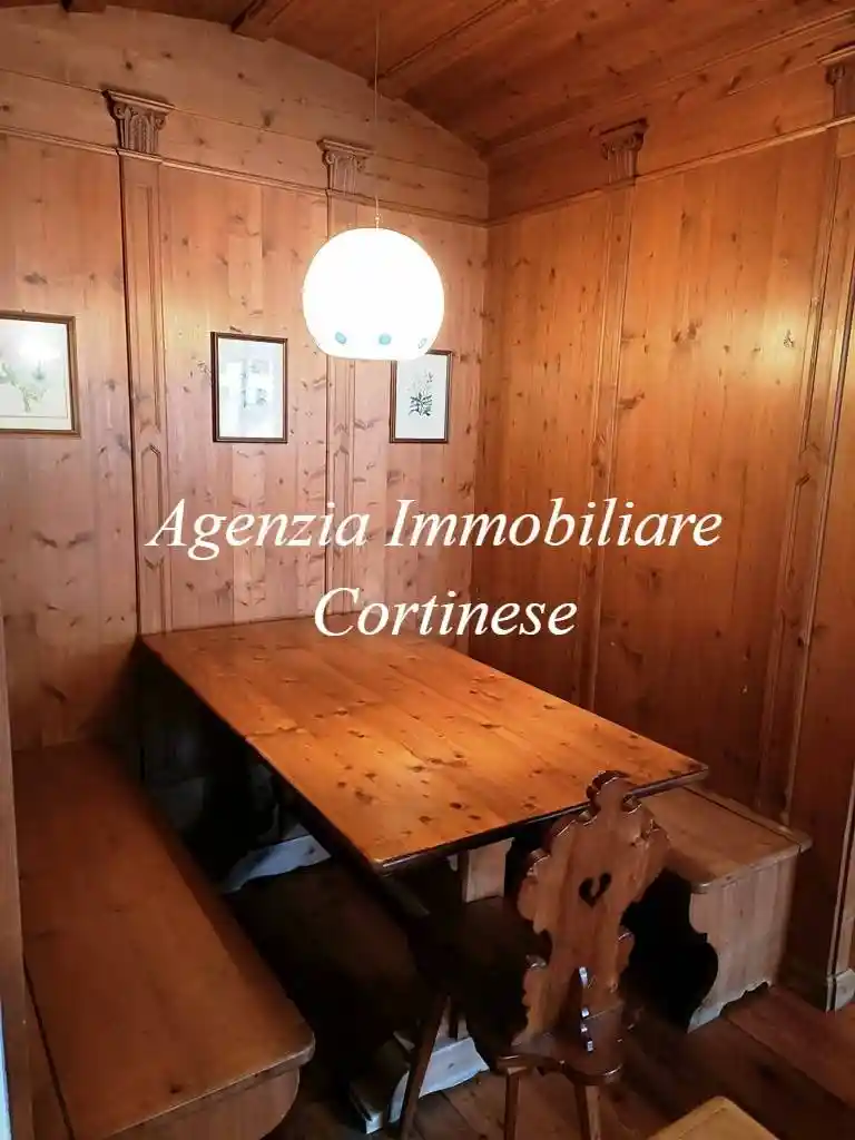 Trilocale primo piano, Centro, Cortina d'Ampezzo - foto 5