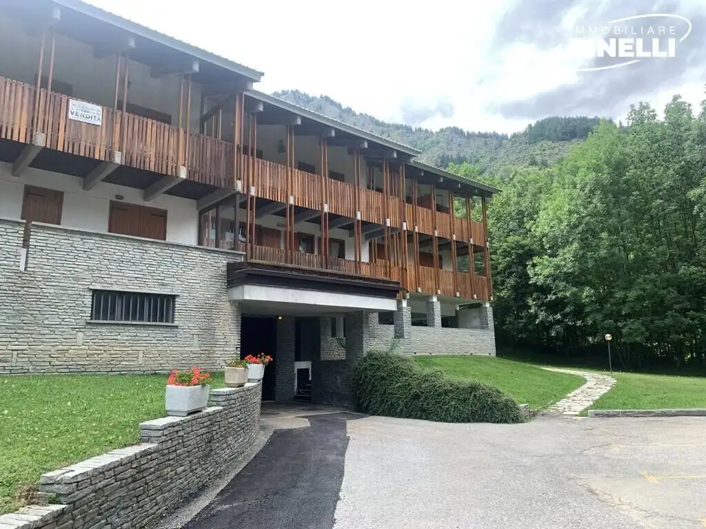 Trilocale strada Melezet 94-96, Centro, Bardonecchia - foto 2