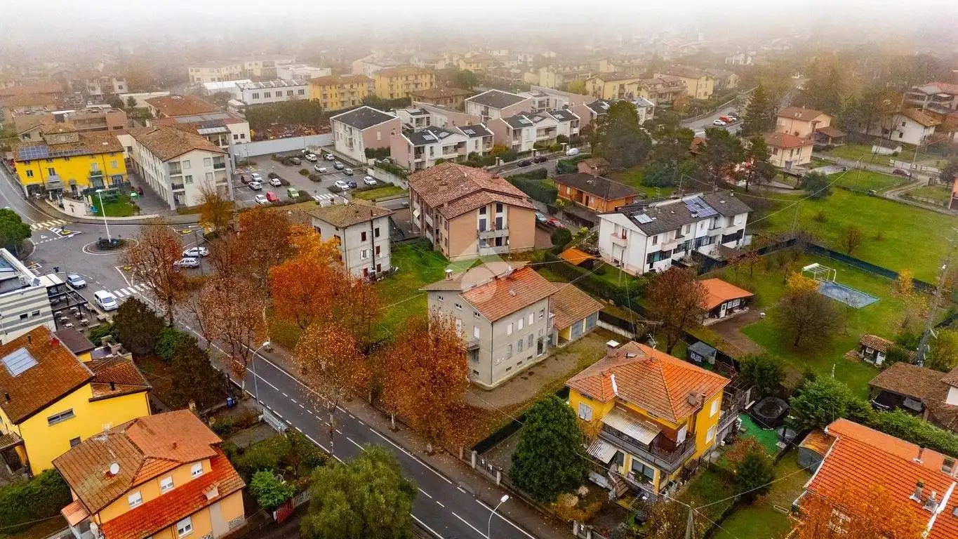 Casa indipendente in vendita a Lesignano de' Bagni