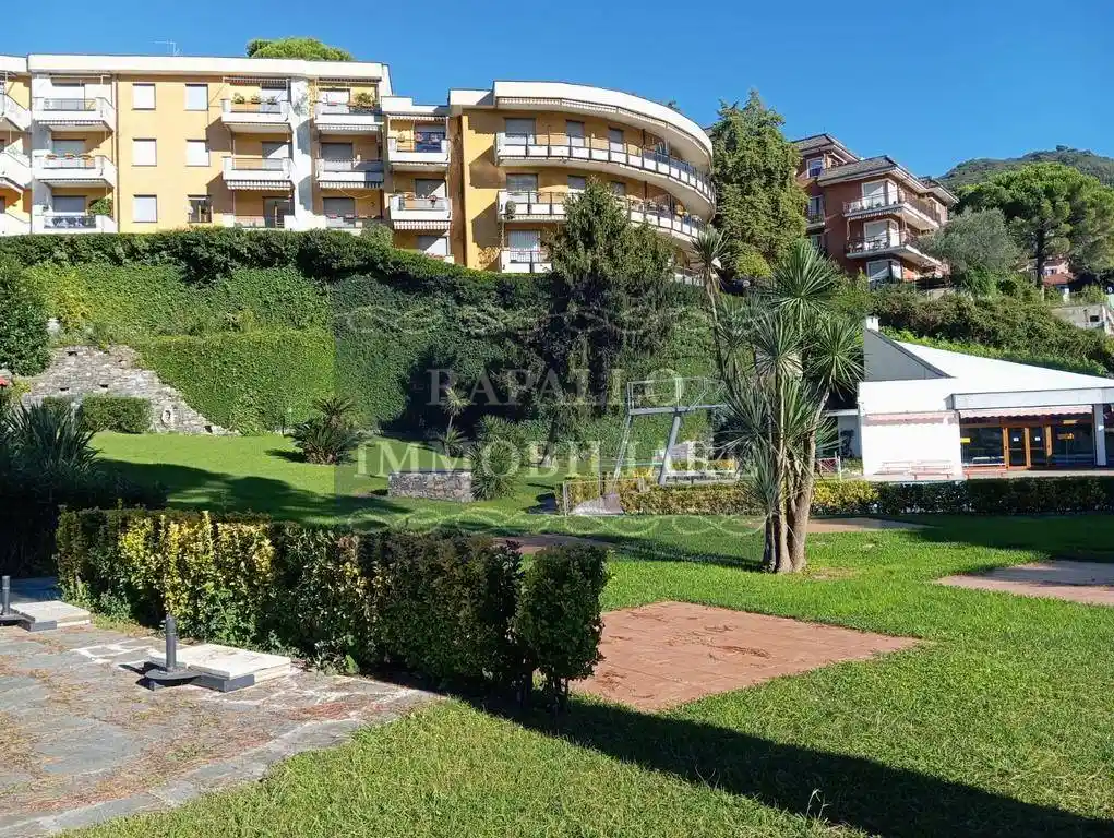 Appartamento in vendita a Rapallo