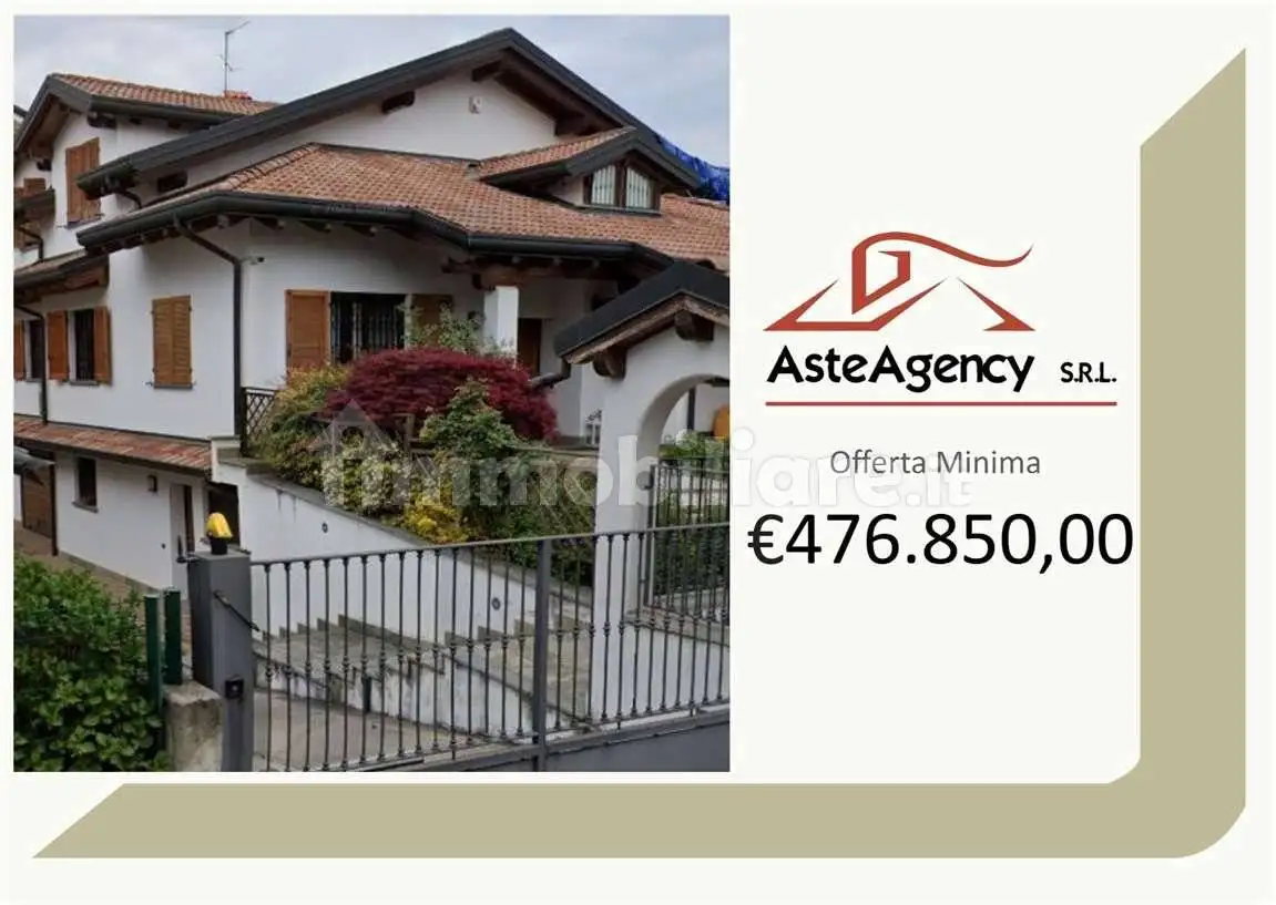 Villa in asta a Usmate Velate