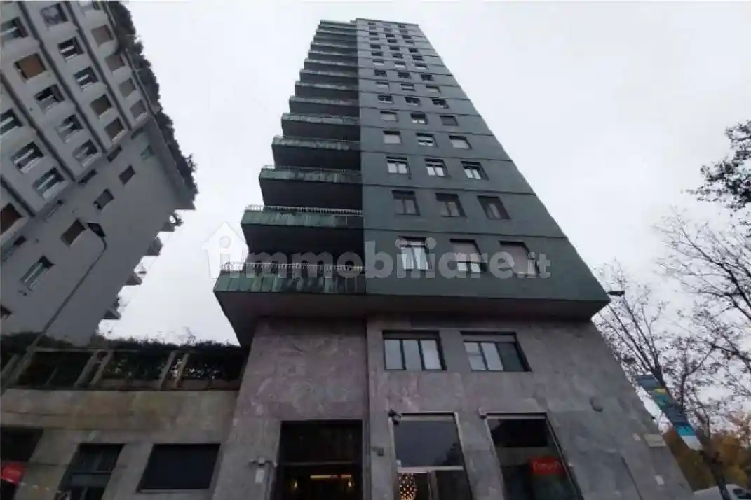 Appartamento all'asta piazzale Biancamano 2, Milano - foto 2