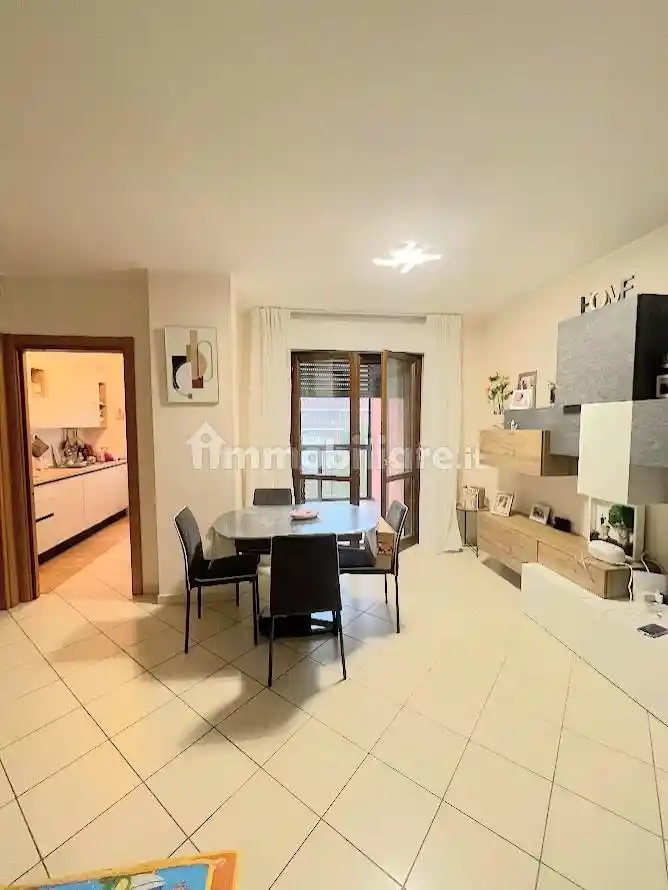 Quadrilocale vicolo Belladonna 8, Latina Scalo, Latina - foto 2