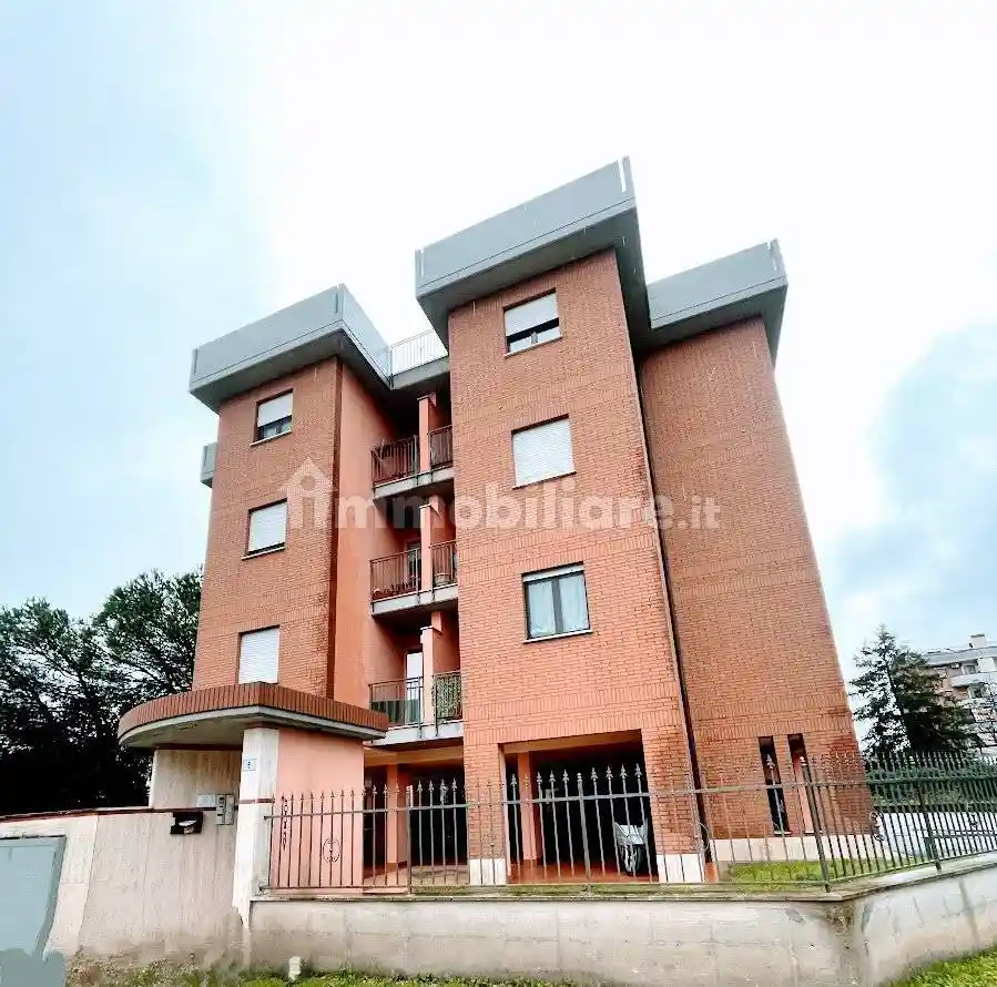 Quadrilocale vicolo Belladonna 8, Latina Scalo, Latina - foto 3