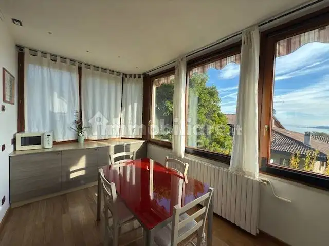 Appartamento in vendita a Gardone Riviera