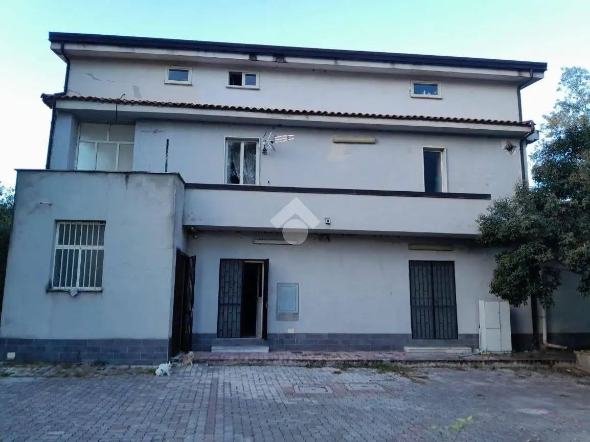 Palazzo - Edificio in Vendita - foto 3