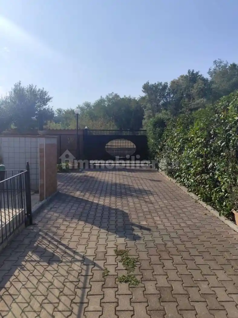 Villa plurifamiliare Strada Mario Pozzini, Piccarello, Latina - foto 2