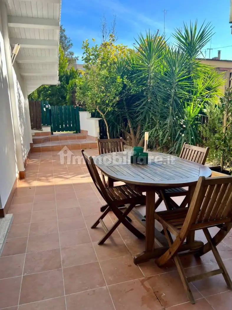 Villa in affitto a Roma