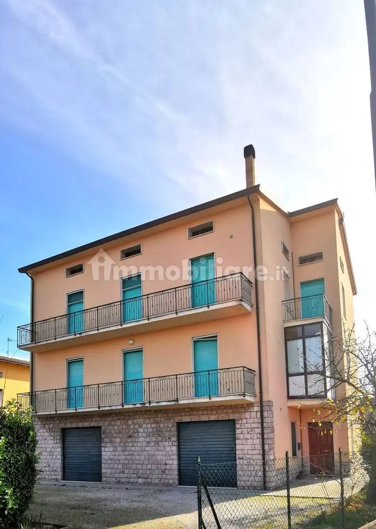 Appartamento via Cipresso 29, Bastia, Bastia Umbra