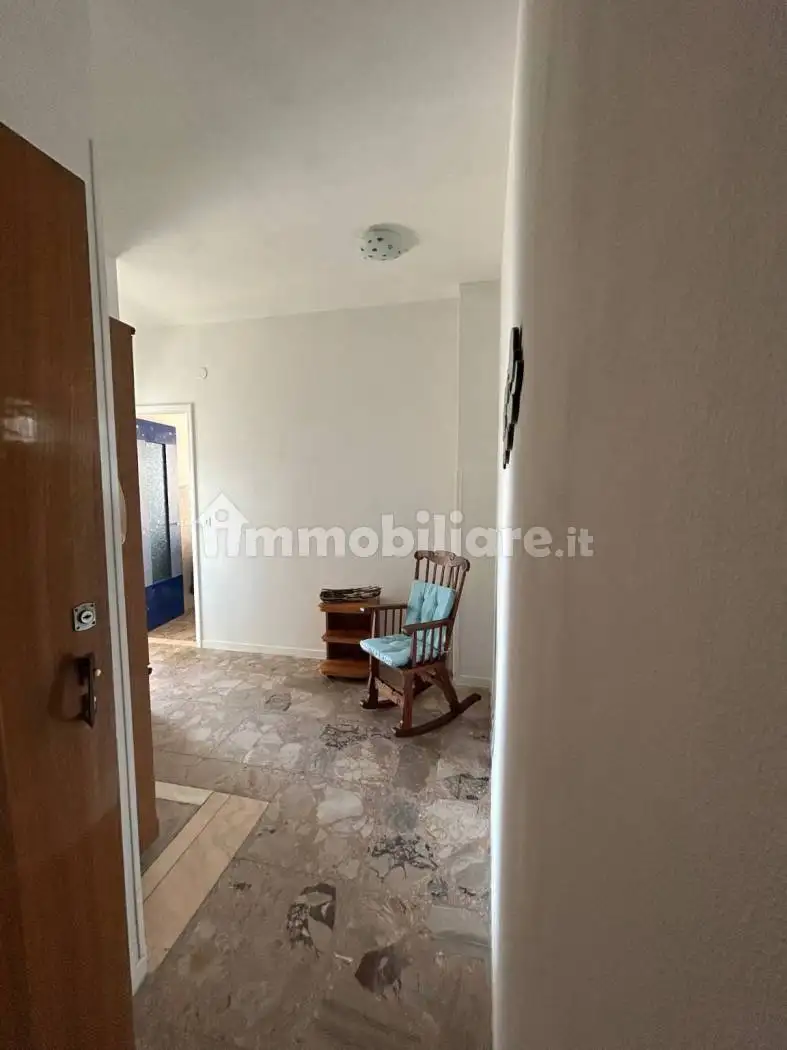 Bilocale Lungomare Giacomo Matteotti 35, Borghetto Santo Spirito - foto 3
