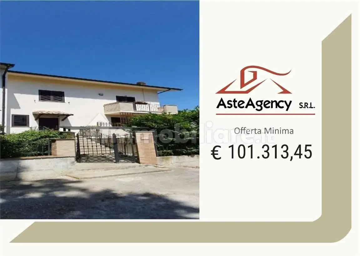 Villetta a schiera in vendita a Pineto