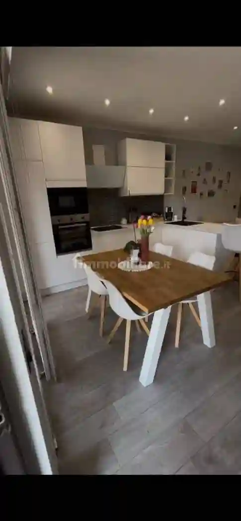 Villa unifamiliare via Filippo Corridoni 8, Cappuccini, Vercelli - foto 4